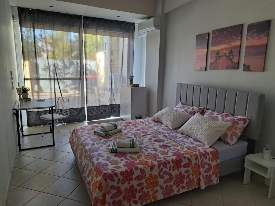 Hestia Airport House - Artemis Appartement Buitenkant foto