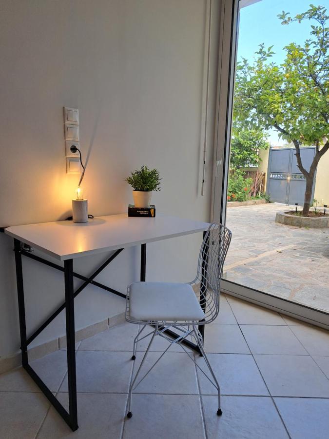 Hestia Airport House - Artemis Appartement Buitenkant foto